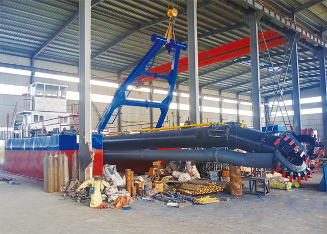 2500m3 h cutter suction dredger vessel